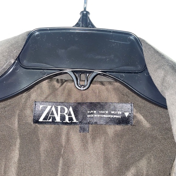 Zara Women's Olive Quilted Vest - Picture 2 of 3